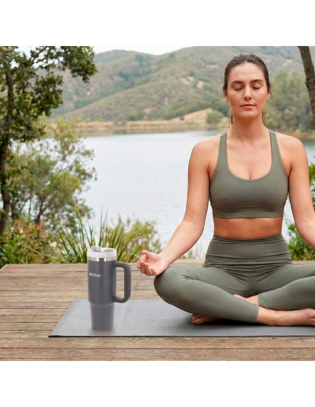 Bouteille thermos grise en acier inoxydable de 900 ml avec couvercle à vis 3 positions avec paille et poignée ergonomique