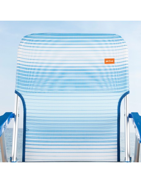 Chaise de plage basse pliante à rayures bleues avec accoudoir