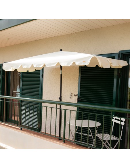 Parasol rectangulaire inclinable 200 x 125 cm couleur crème