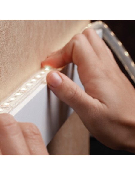 Bande solaire LED autocollante 5 lumens 5 mètres