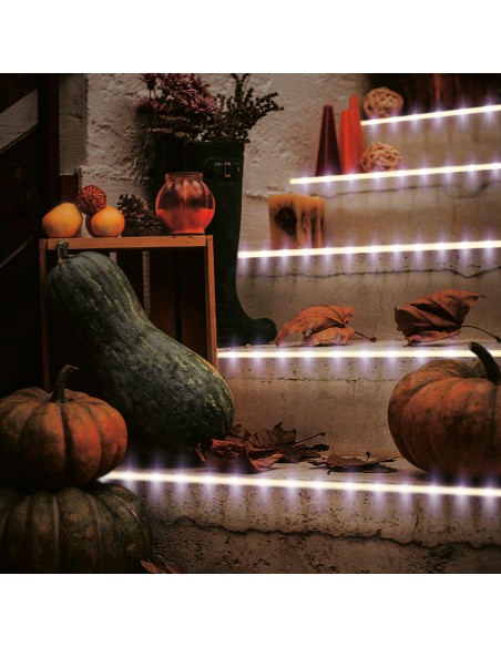 Bande solaire LED autocollante 5 lumens 5 mètres