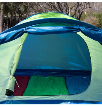 Tente pour 3 personnes avec avance 2
